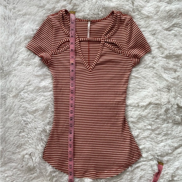 Free People | Frenchie Striped Cut Out Ribbed 90’s Y2K Tee - Picture 13 of 14
